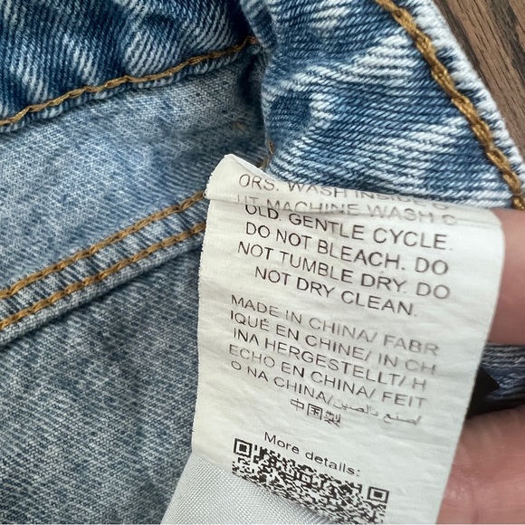 Shein Tapered Jeans - Picture 13 of 14